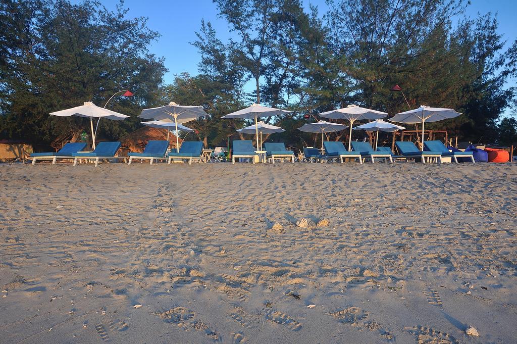Wah Danima Resort & Restaurant Гили Траванган Экстерьер фото
